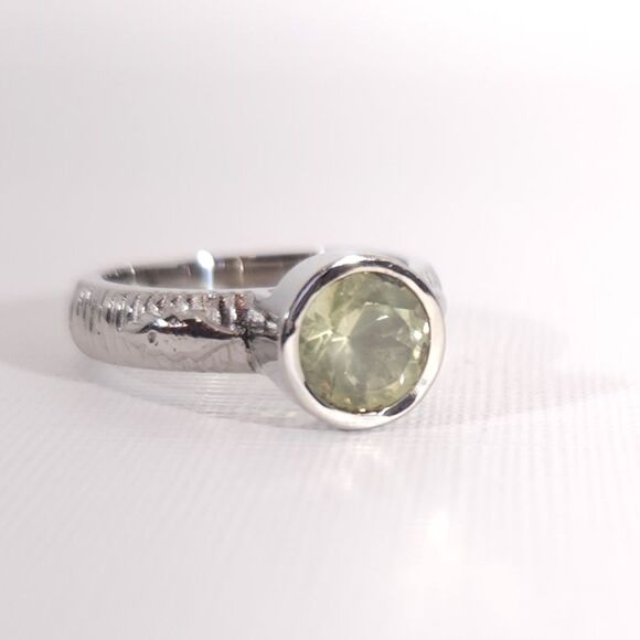Lemon-Lime Quartz Ring Stainless Steel Size 8 - Picture 2 of 8
